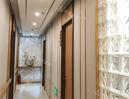 新疆伊犁华美整形走廊