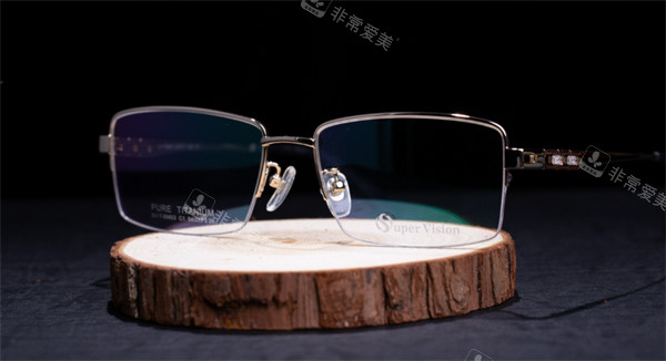 超视立远近两用眼镜展示图