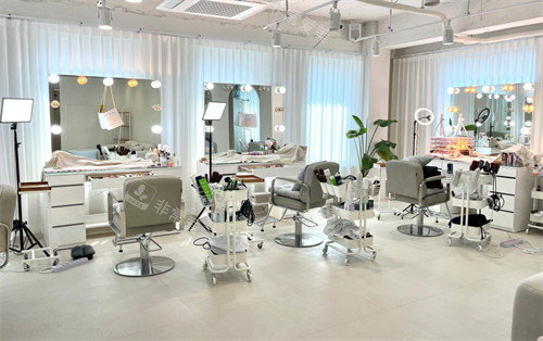 韩国柔和的情调妆容造型环境