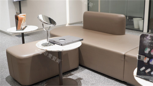 韩国弘大s皮肤科面诊室