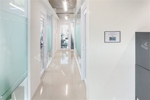 韩国Cocory色彩延禧总店走廊