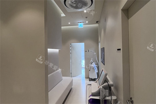 韩国alive皮肤科走廊环境图