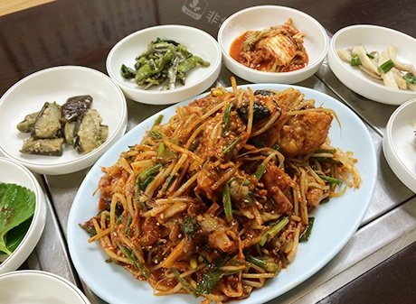 韩国美食海鲜辣炖安康鱼 韩国美食海鲜辣炖安康鱼