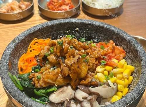 韩国美食石锅拌饭 韩国美食石锅拌饭