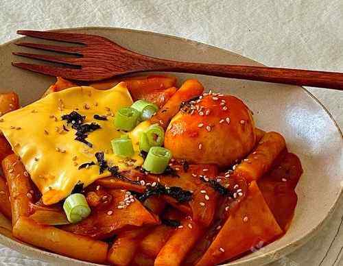 韩国美食辣炒年糕