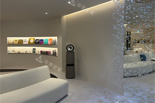 韩国明洞Lijin皮肤科大厅图