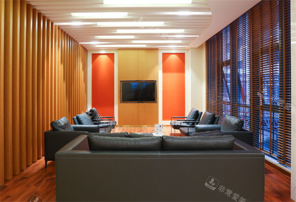 苏州薇琳美容医院候客区