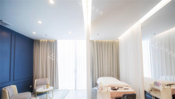 中山爱汇星医疗美容治疗间 中山爱汇星医疗美容治疗间