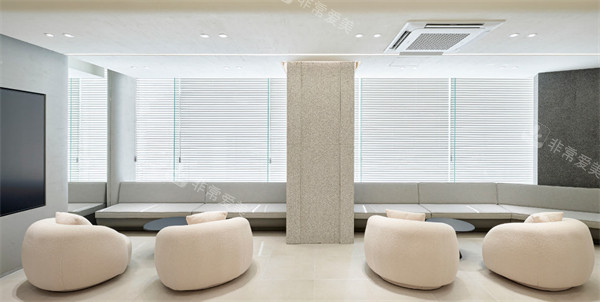 韩国Chamin整形外科&皮肤科等待区