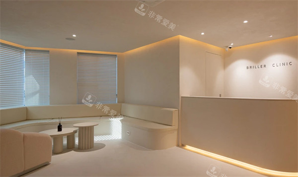 韩国布里亚医院前台